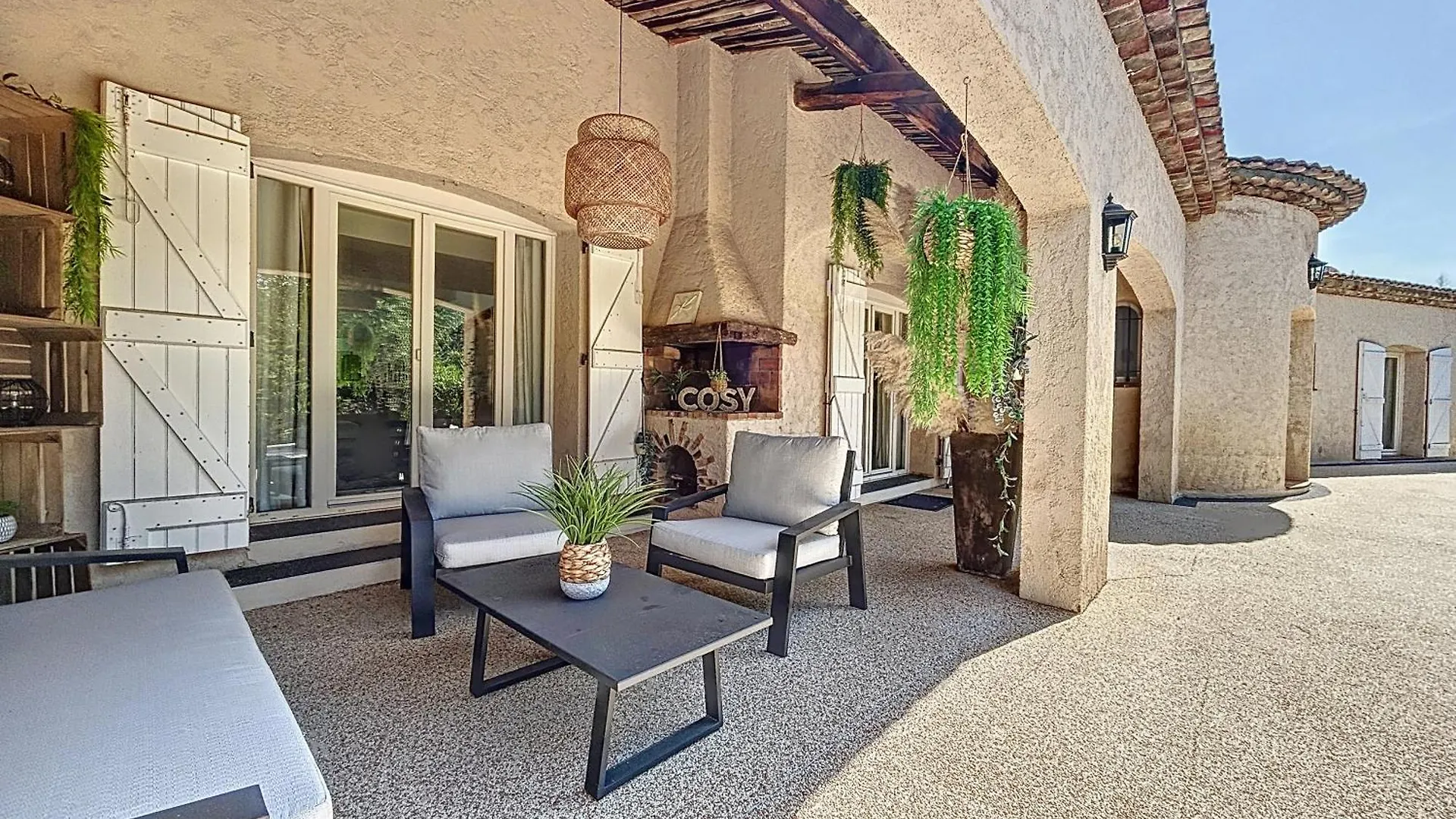 Villa-Piscine-Tennis-Spa-French Riviera Auribeau-sur-Siagne 0*,